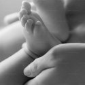 新生儿身体四个部位 越丑越健康