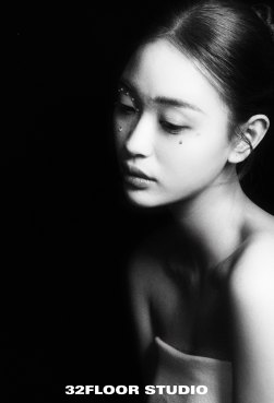 黑白