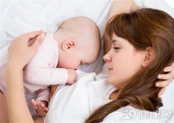 母乳喂养又一好处：可降低母亲患卵巢癌风险！