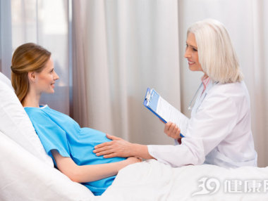 67岁失独母亲怀双胞胎，高龄产妇能做试管婴儿吗？