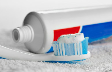 牙膏也有致癌风险？功效再多也没用，卫生部只认可这3种