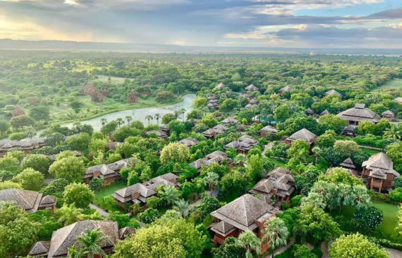 Thai Burma style street