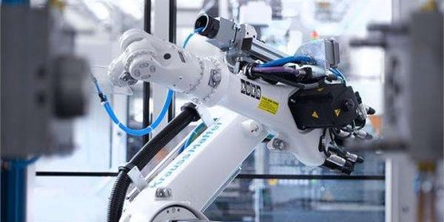 工业机器人助力中国制造业水平提升